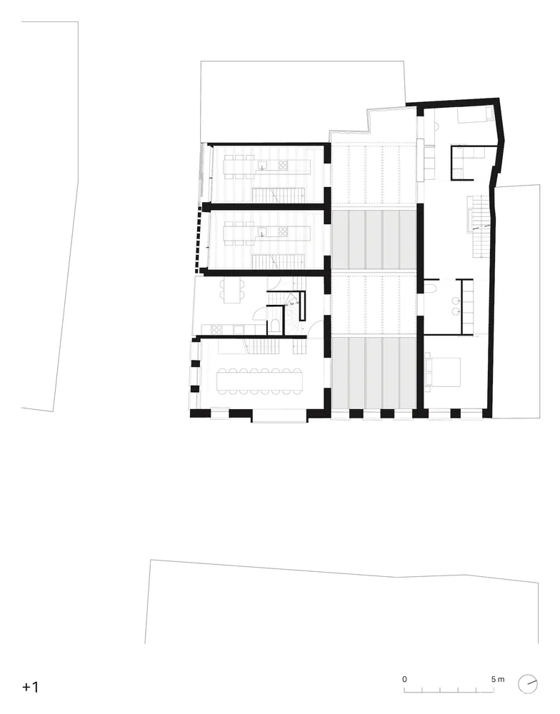 dmvA | 比利时街角住宅改造
