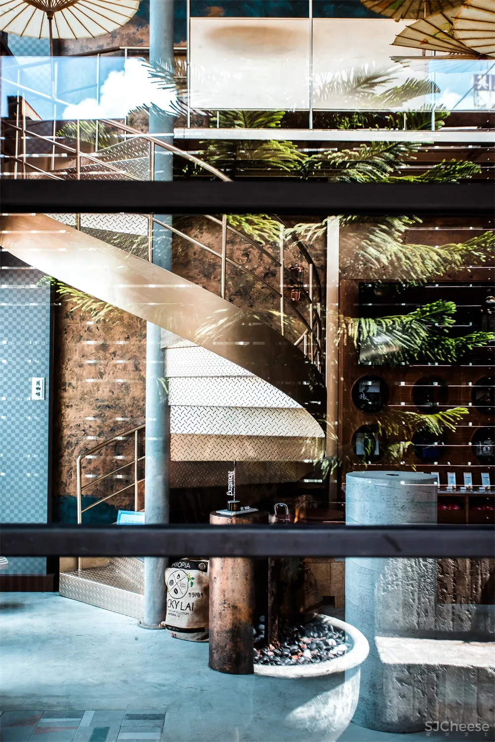 弄木人文空间 | 凝味·沉香——府城握咖啡