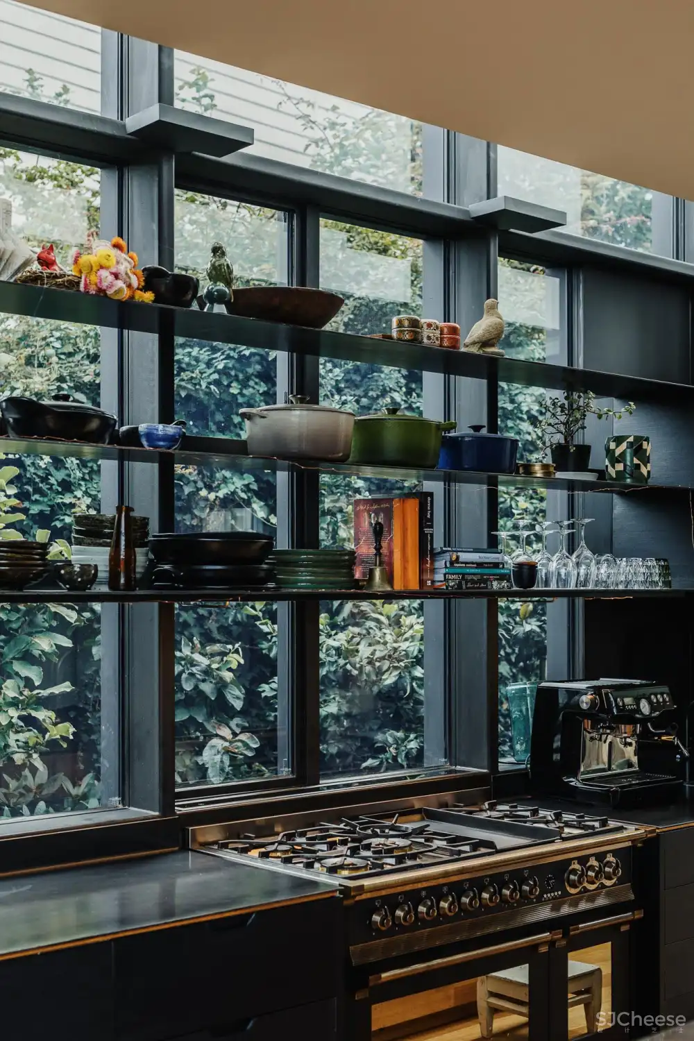 Bence Mulcahy l 20世纪意大利住宅扩建设计