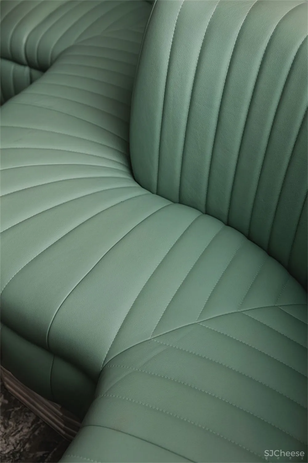 Red Deer l 伦敦Lina Stores风情餐厅