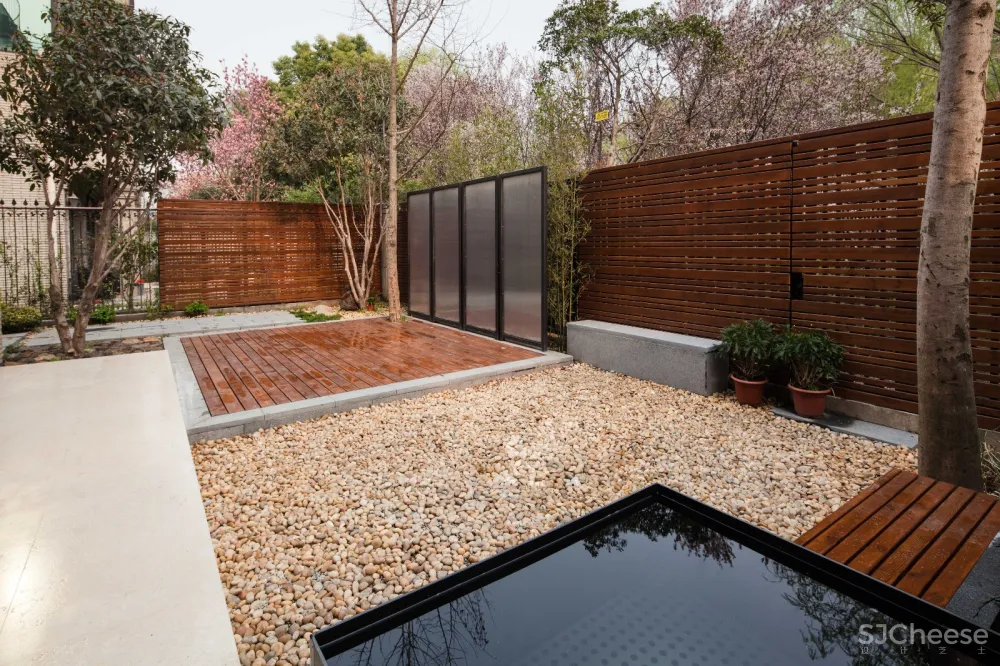 南翔光影宅院，上海 / 序态设计研究室