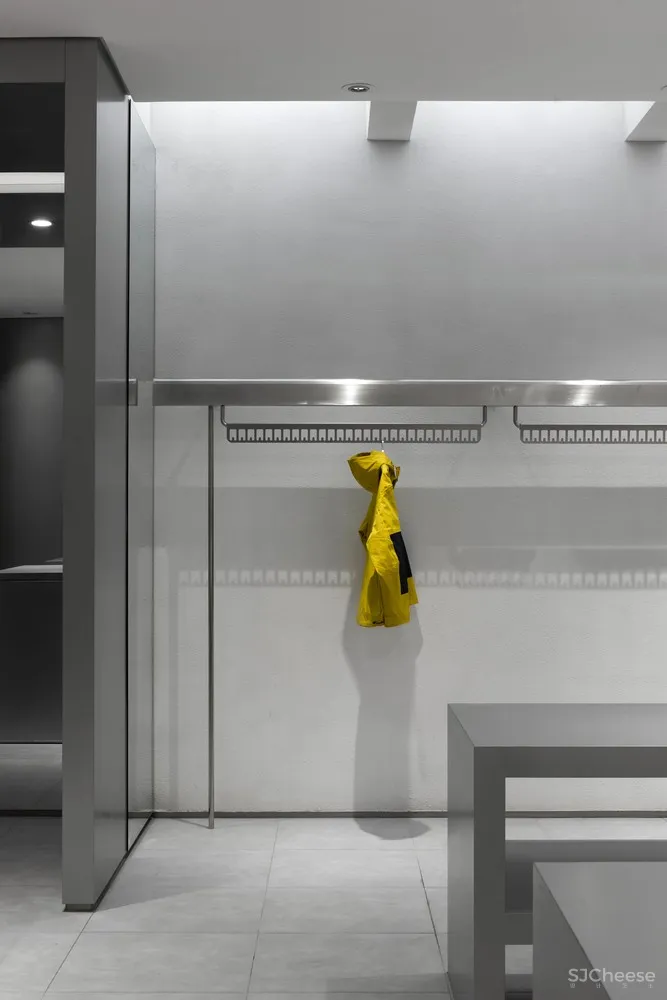 最新 | SeibmacA 西安大华店 / 上宅良营设计