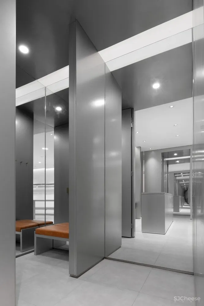 最新 | SeibmacA 西安大华店 / 上宅良营设计