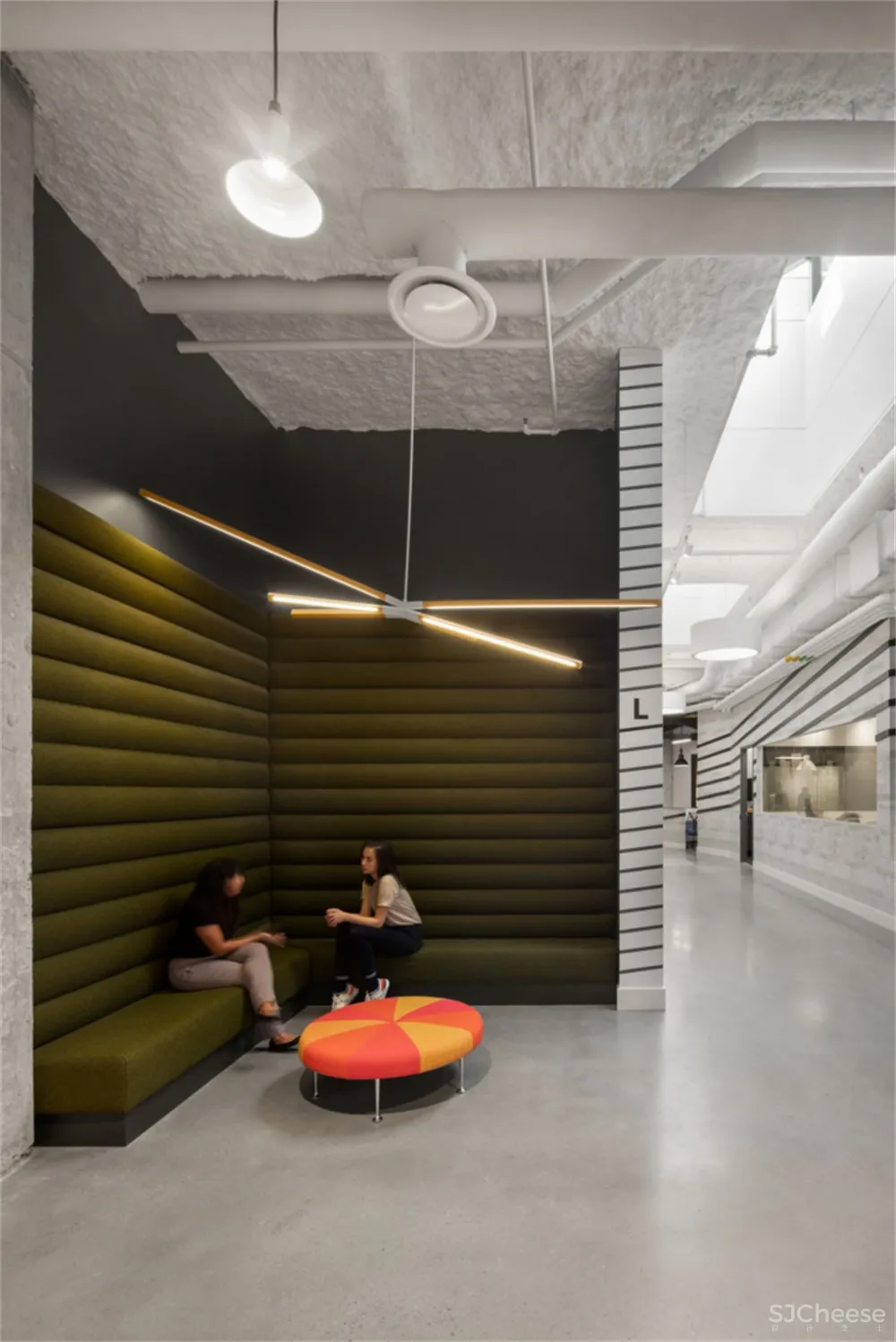 Quadrangle l 多伦多一家专注艺术的联合办公室