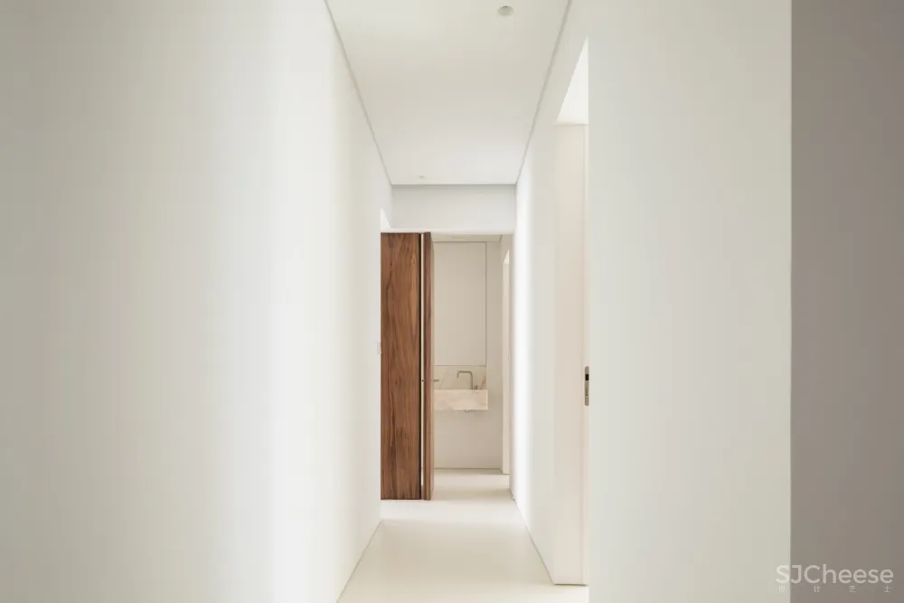 首发 | Machado Igreja Arquitectos设计,西班牙简约DQ1住宅