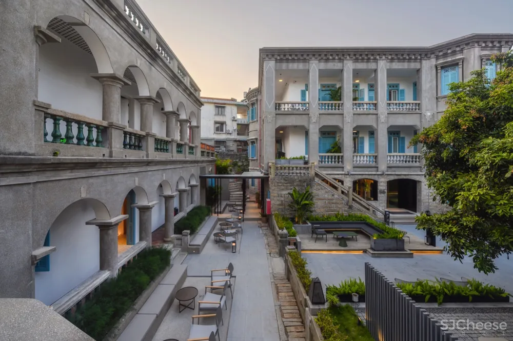 聆感末凡精品酒店——在鼓浪屿德式建筑中玩转色彩 Soultouch·Morefun Hotel: Plays with Colors in German Style Architecture in Kulangsu