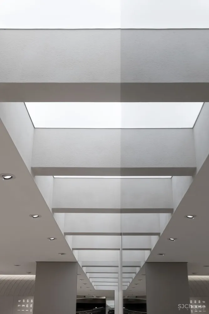 最新 | SeibmacA 西安大华店 / 上宅良营设计