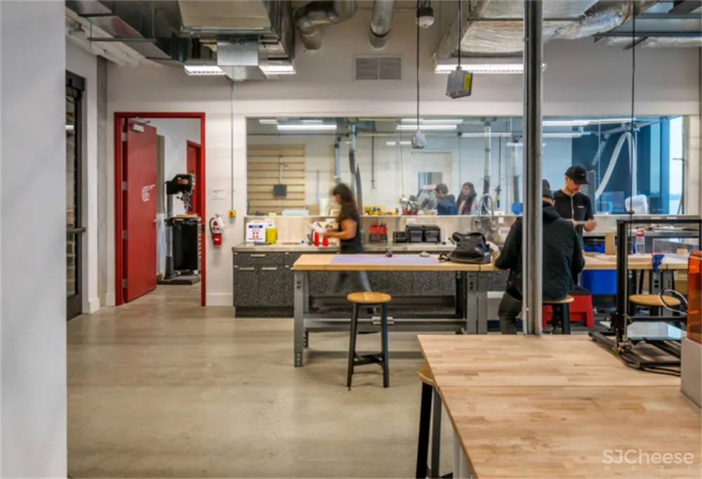 Quadrangle l 多伦多一家专注艺术的联合办公室