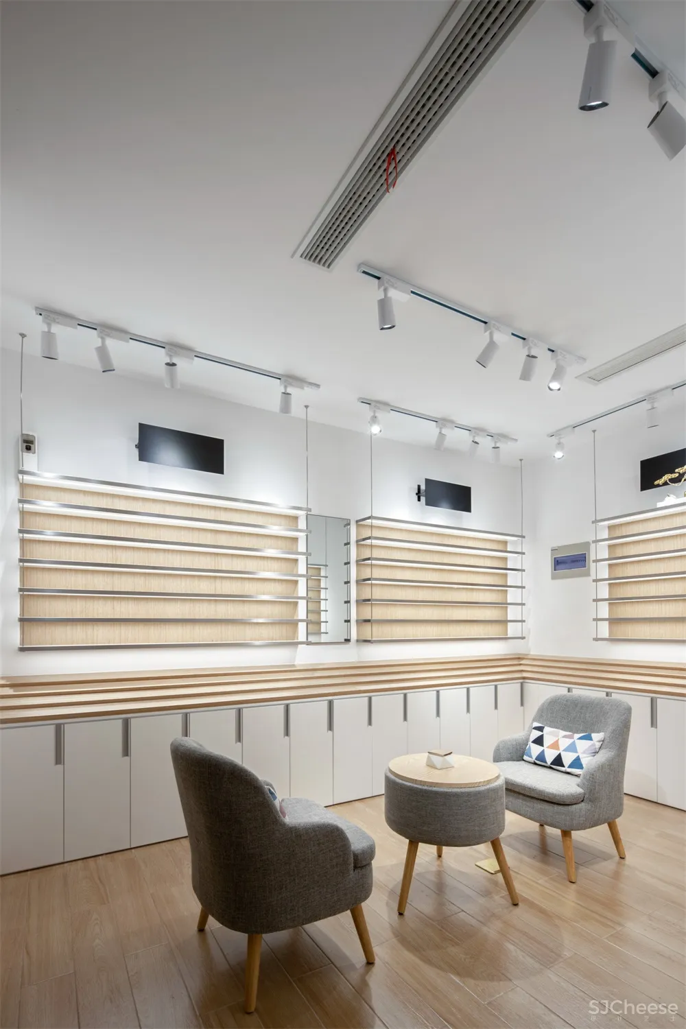 NAN Architects | 青山良镜-眼镜之都的“光之盒”
