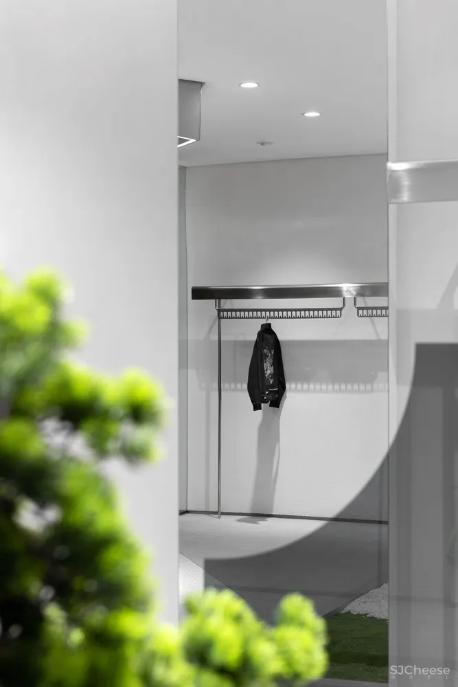 最新 | SeibmacA 西安大华店 / 上宅良营设计