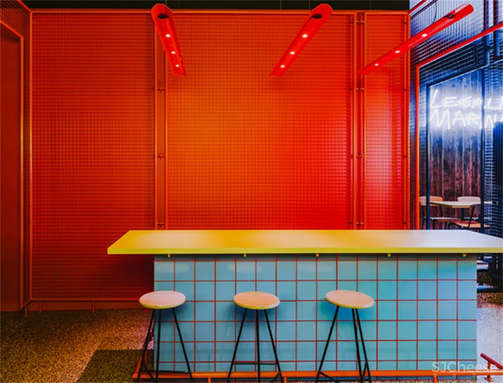 BUCK.STUDIO l 波兰BIGGY街头风情酒吧