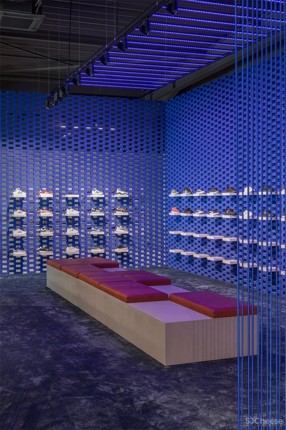WeWantMore | 比利时KevinShoes零售店