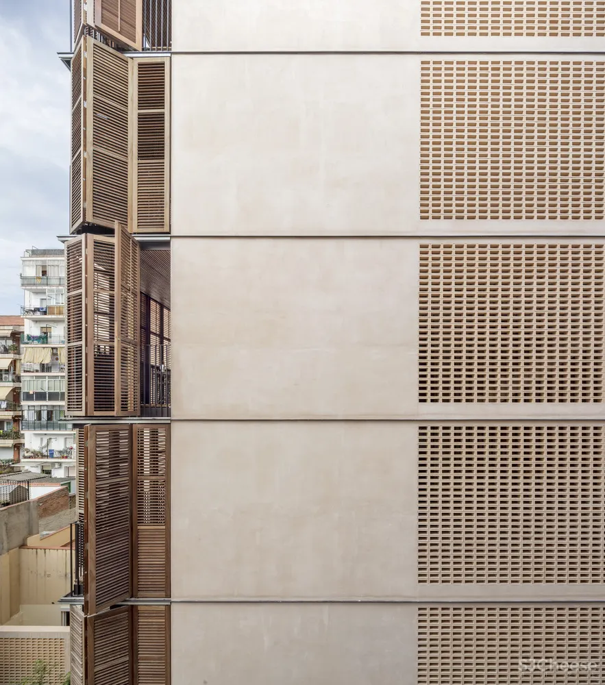 Lussi+Halter&Lola Domenech l 四个朋友的公寓