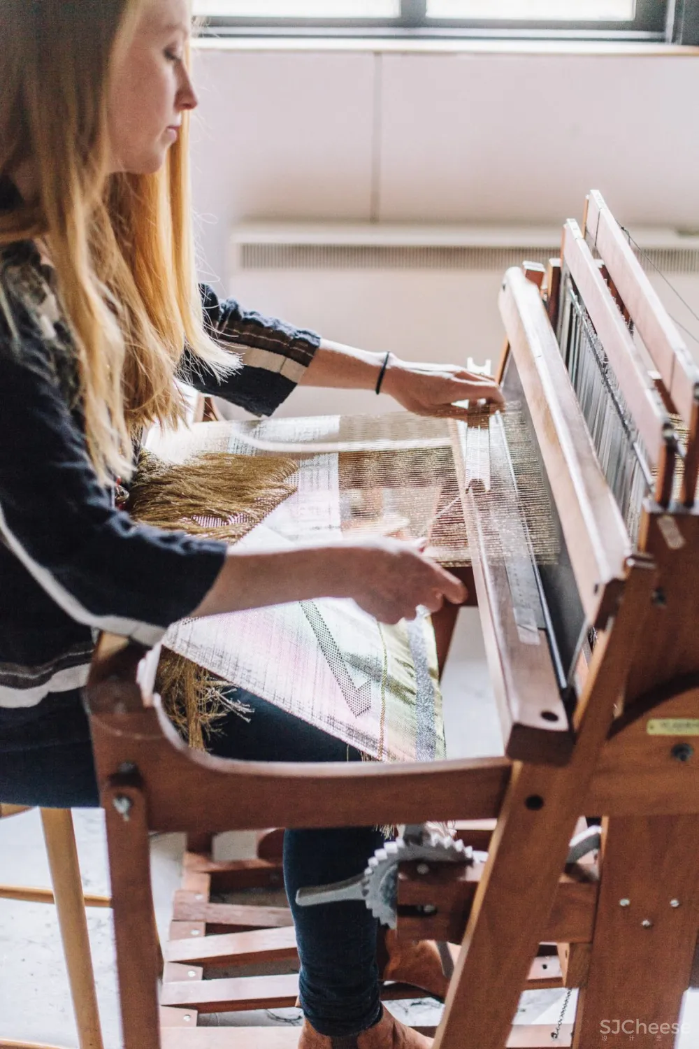 走进编织艺术家JUSTINE ASHBEE的工作室