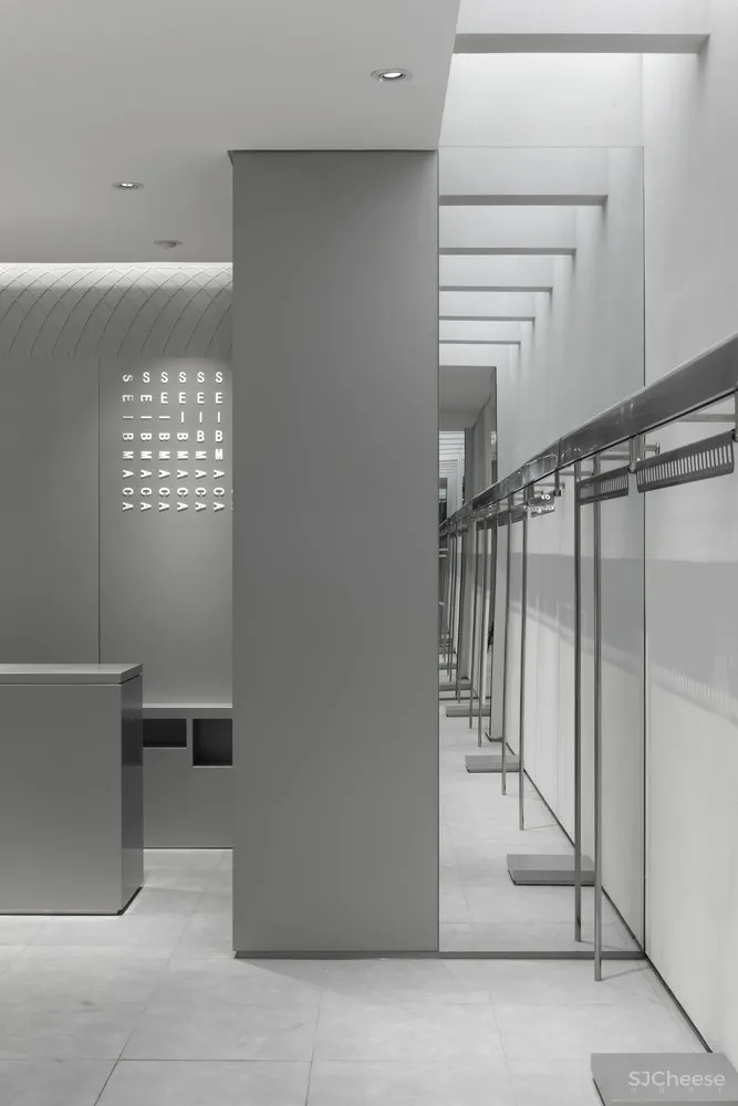 最新 | SeibmacA 西安大华店 / 上宅良营设计