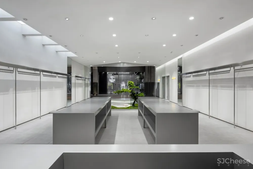 最新 | SeibmacA 西安大华店 / 上宅良营设计