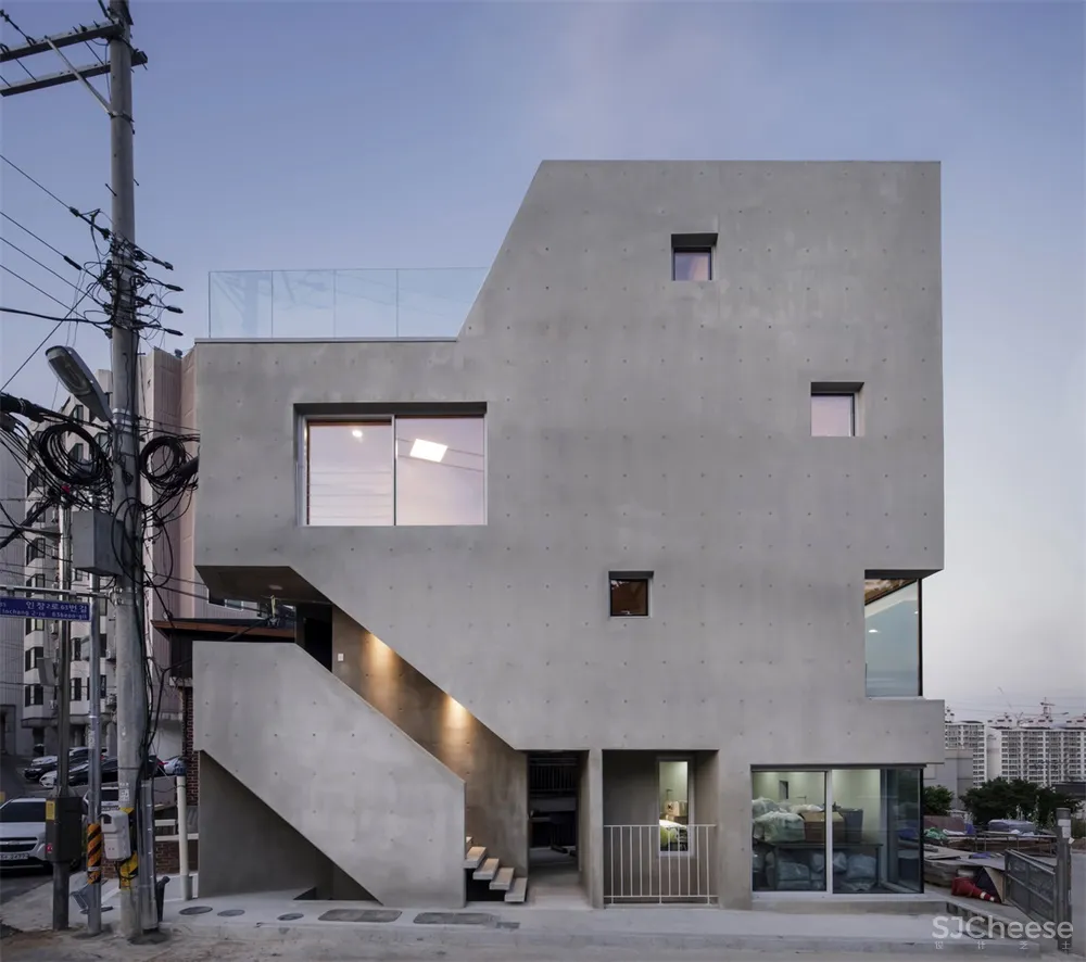 Architects H2L l 韩国九里狭缝之家