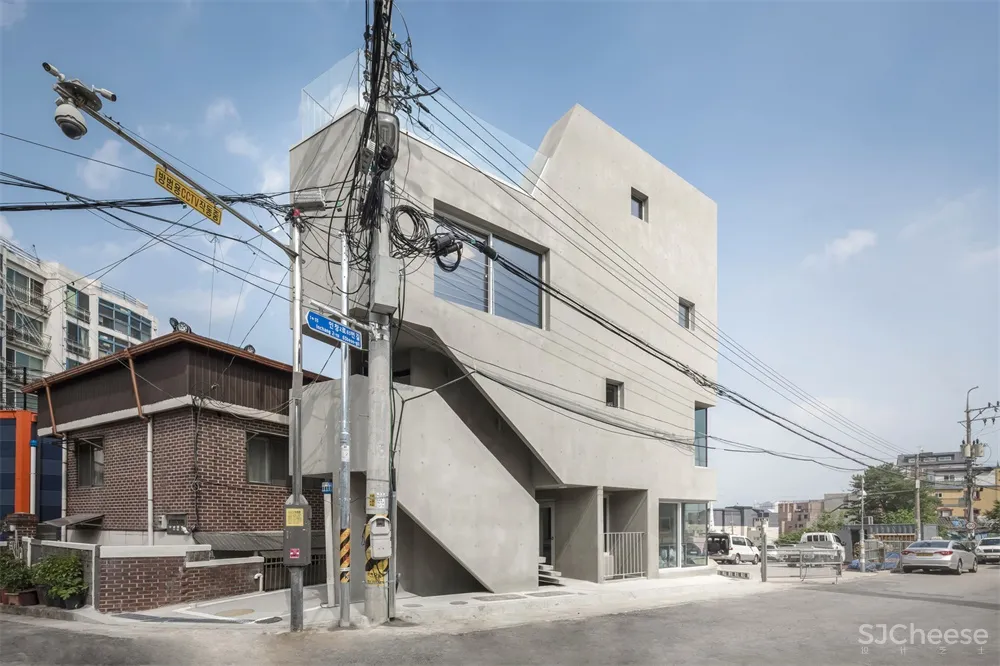 Architects H2L l 韩国九里狭缝之家