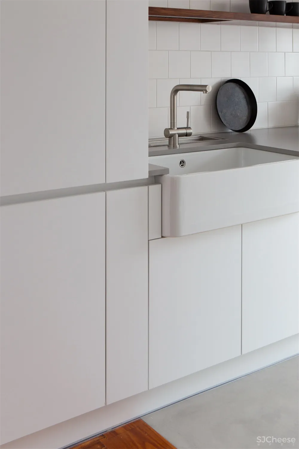 Lola Cwikowski l 葡萄牙Penha de france极简公寓