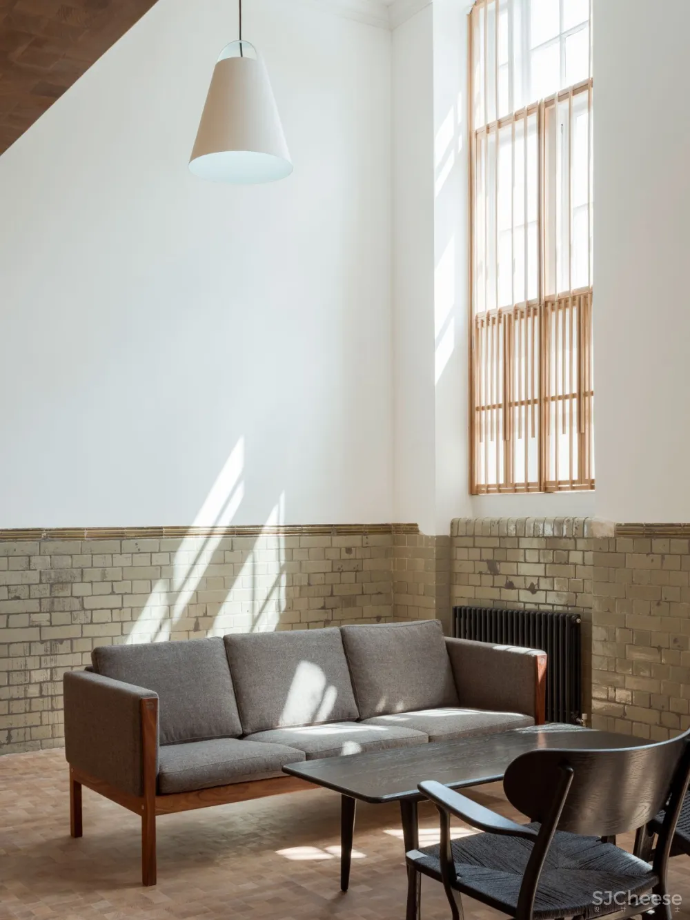 首发 | COFFEY ARCHITECTS设计,伦敦公寓翻新覆盖了数千块实木块