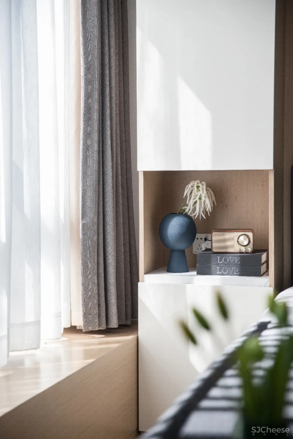 西安上城双钥匙LOFT样板房 — 真正的理想居所 / 大铄设计