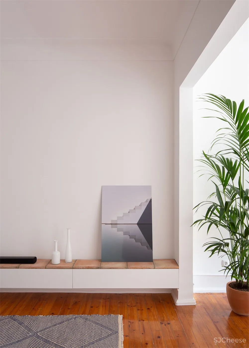 Lola Cwikowski l 葡萄牙Penha de france极简公寓