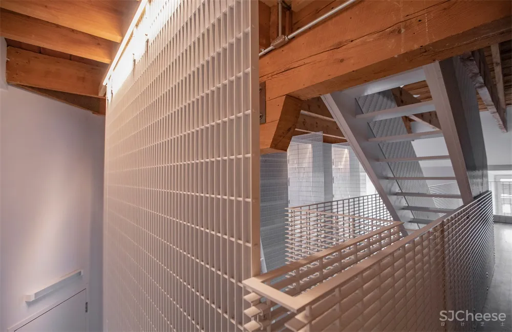 Jean-Maxime Labrecque l 蒙特利尔公寓改造设计