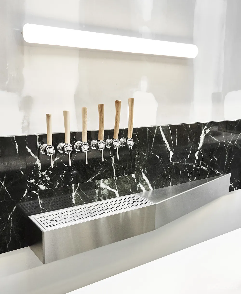 Minnaërt Studio l 巴黎Back in Black咖啡餐饮