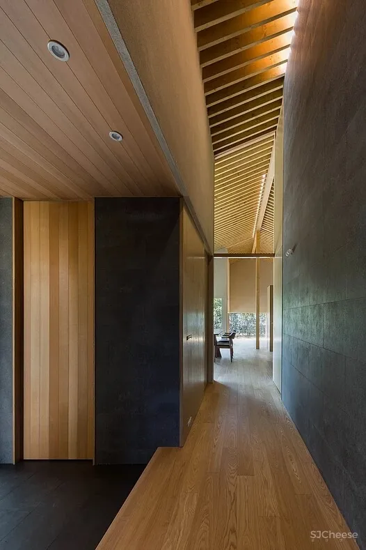 上町研究所 | 千年古迹边上的现代日式住宅