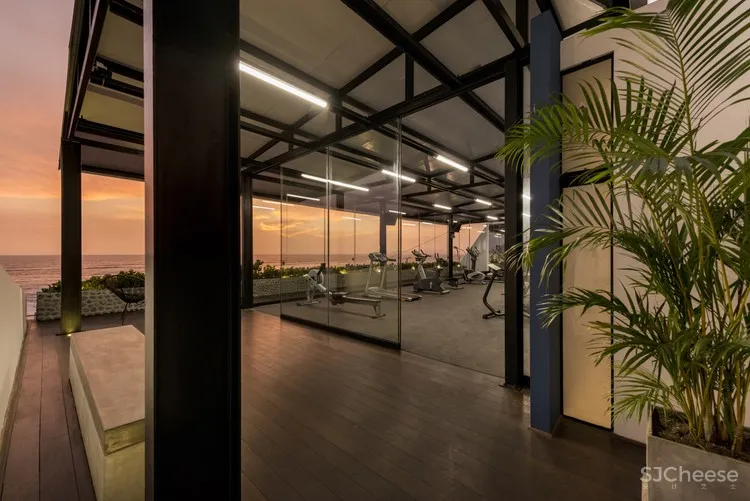 Pacífico Sur Club Nikolas Briceño arquitecto