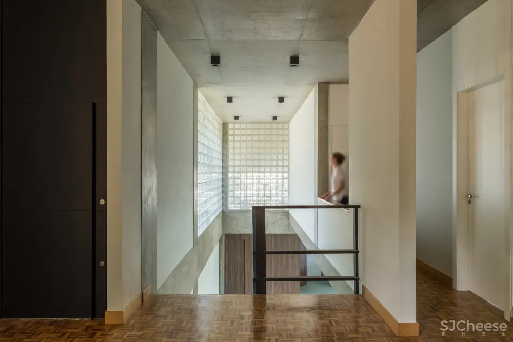 Jambreiro House Marcos Franchini + Flávia Lutkenhaus