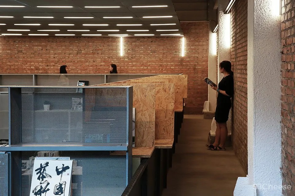 PAGEONE 胡同中的办公室 即作建筑