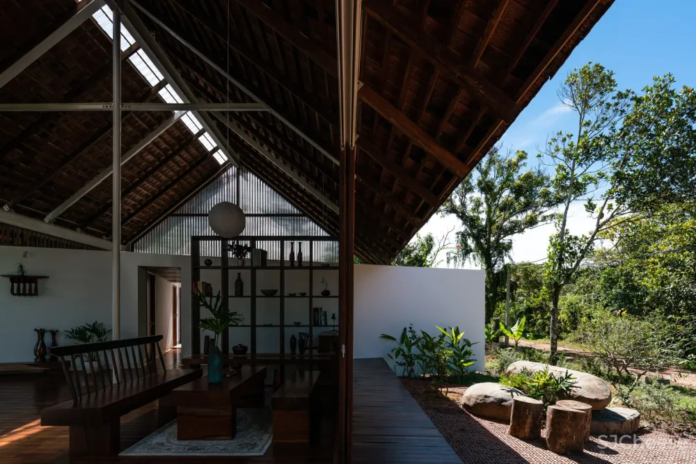 rear studio + AHO design studio | 柬埔寨YT House