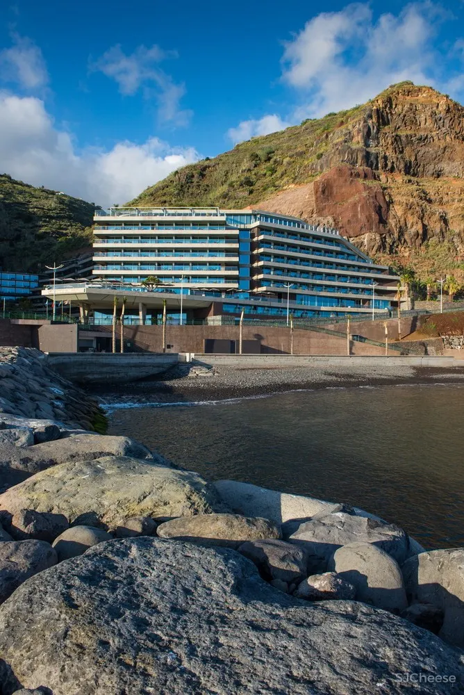 RH+ Arquitectos | 葡萄牙Savoy Saccharum酒店 首