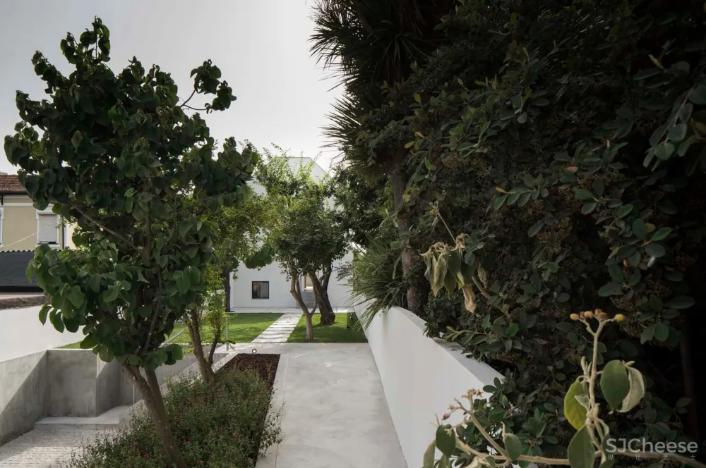 Joao Vieira de Campos | 葡萄牙 Vilarinha 花园住宅