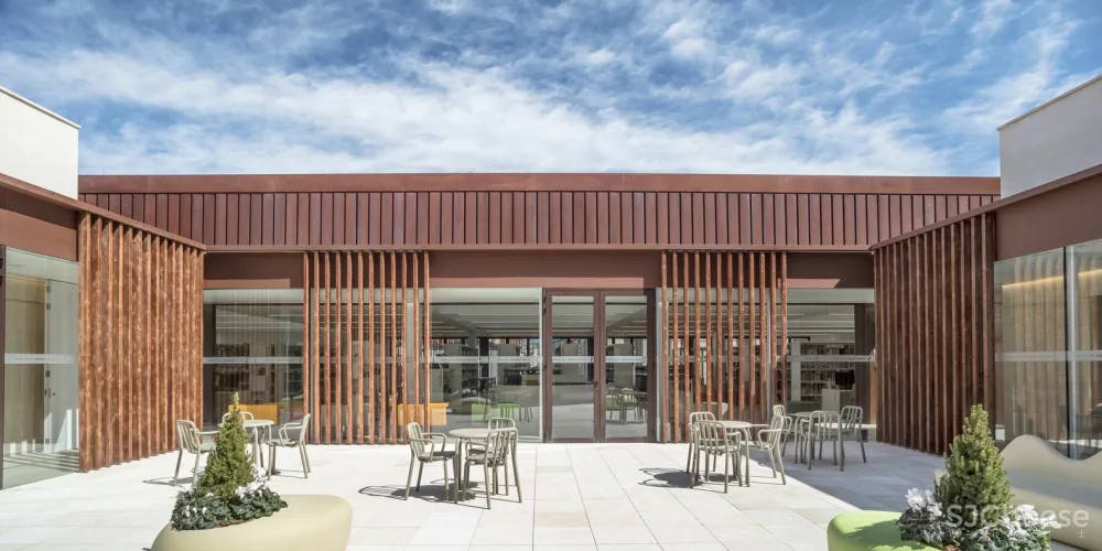 Sant Sadurní d’Anoia 文化中心 / taller 9s arquitectes