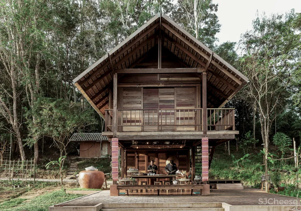 AHSA农场民宿，泰国 / Creative Crews Ltd.