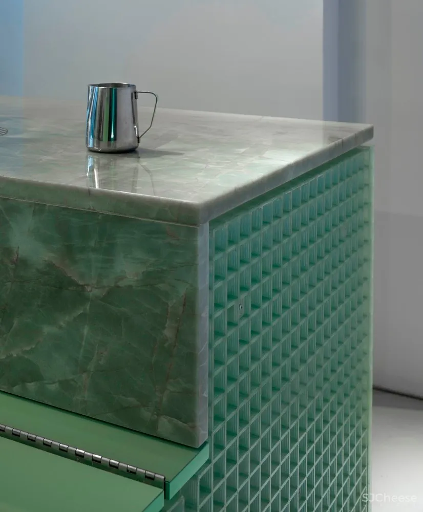 纽约布莱恩公园City of Saints咖啡馆 | Only If