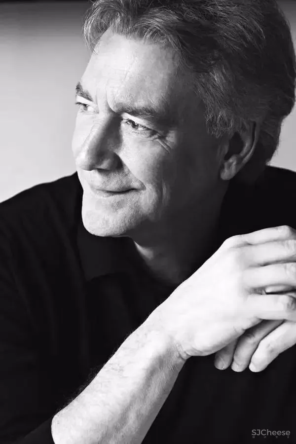 JBI携手超人气澳大利亚厨师“Curtis Stone” 打造游轮餐厅