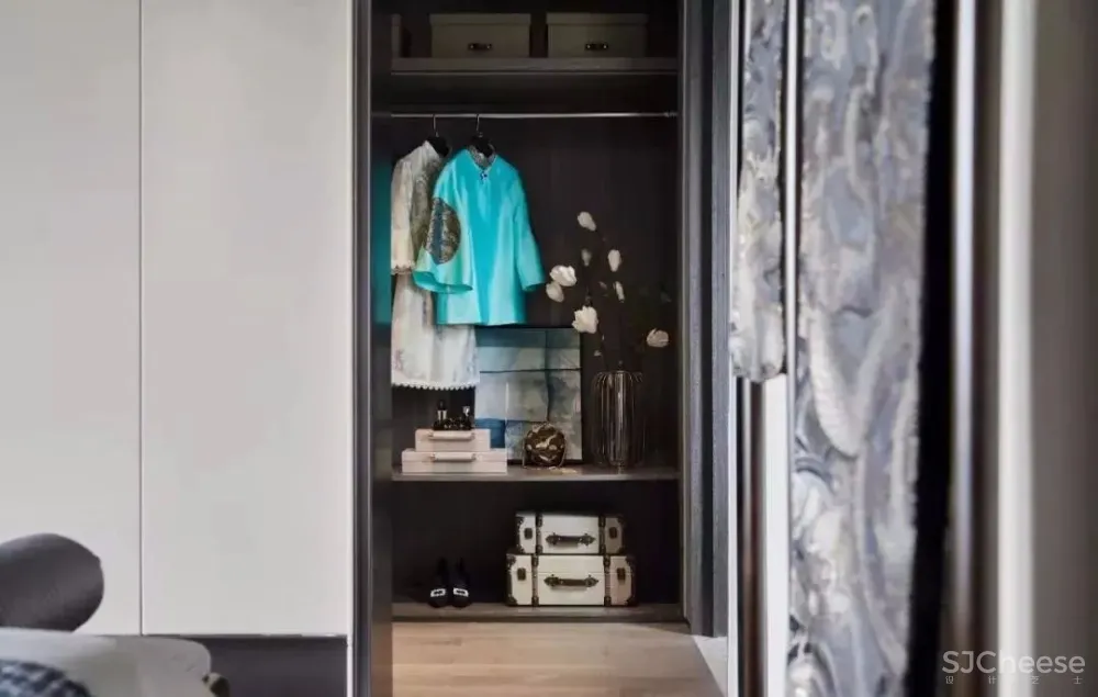 时代雕琢下的摩登理想国