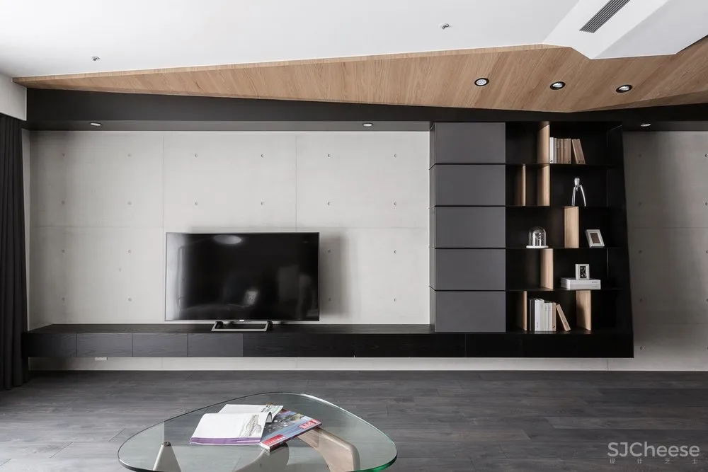 现实主义·口木平方 乘四研究所