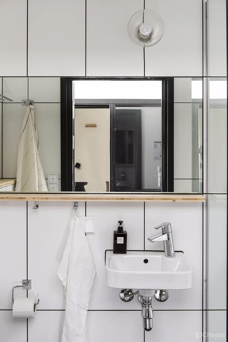 公寓式酒店为住户提供各种风格的客房空间 | Studio Puisto