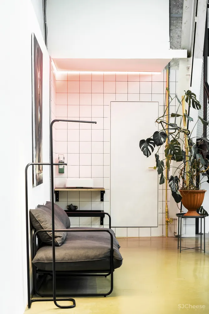 Kitchen Coffee Roasters ZROBYM architects