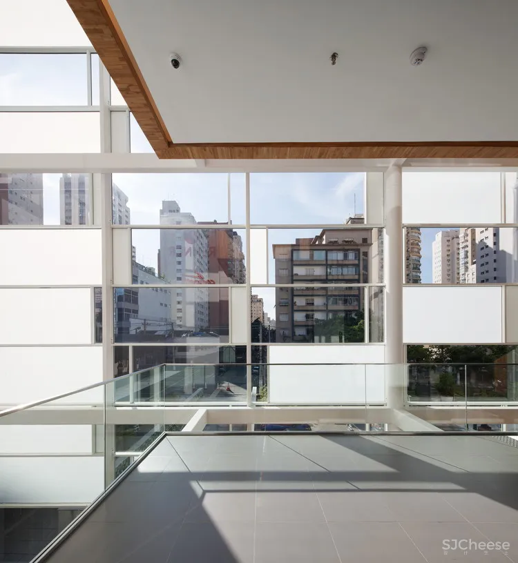 Jardim Pamplona 老百货商店翻新 L35ACIA Arquitetura