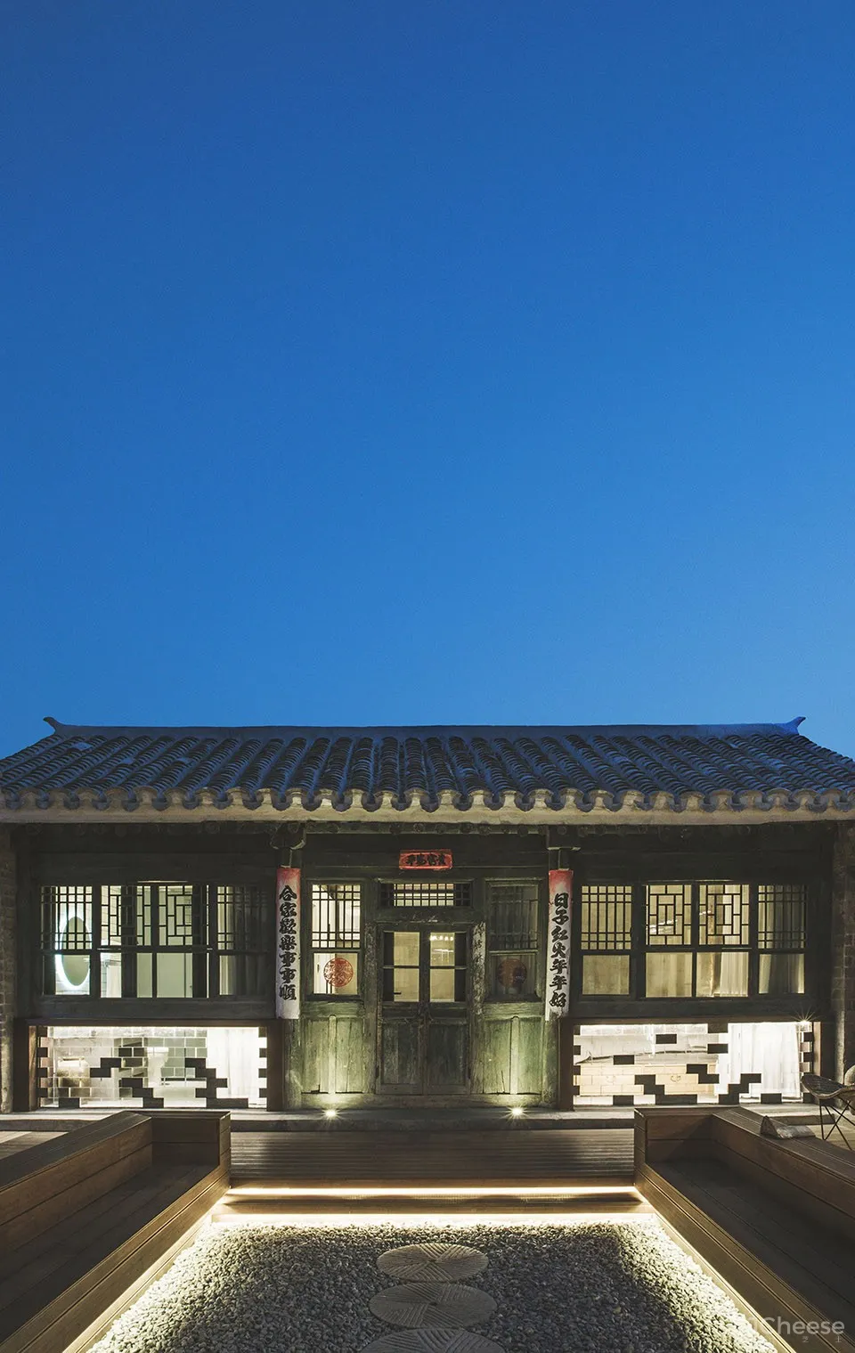 白虎头村老宅改造 / 无隐建筑空间