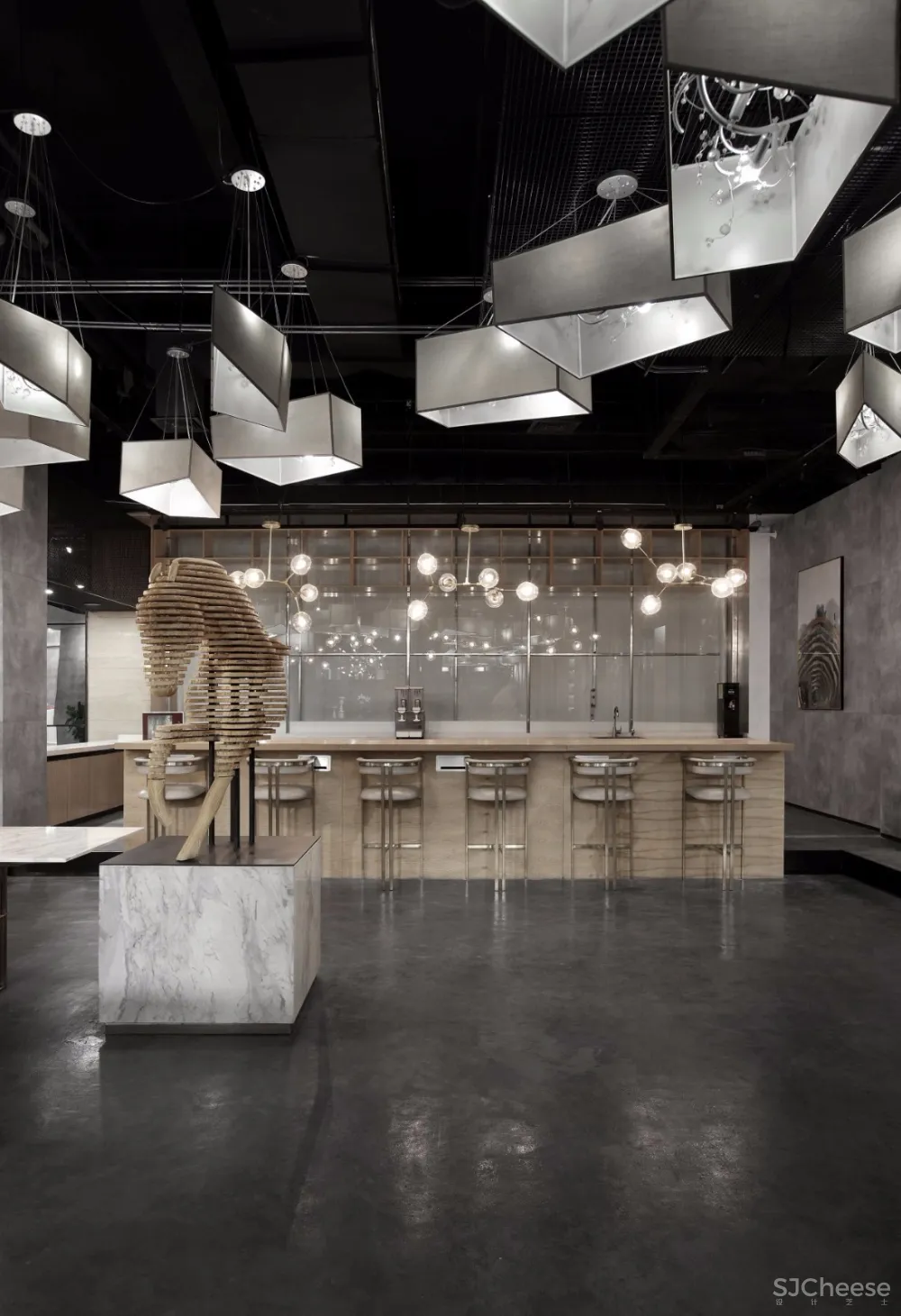 新作| 以城市“未来感”为基调，以“工业风”为载体