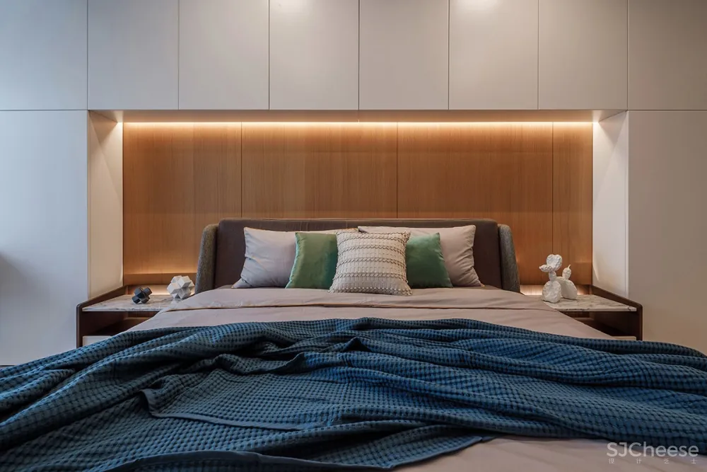 350M²联排别墅具高质感和舒适感的生活空间，体现了一种“平静的奢华”