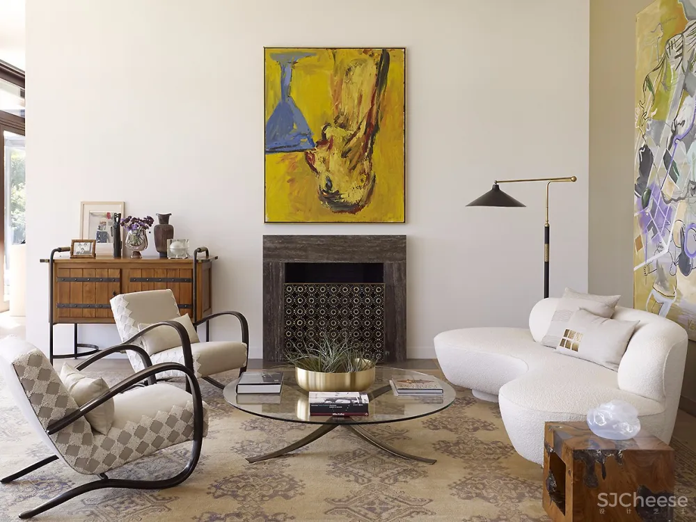 Fox Nahem | 经典现代的精致内饰