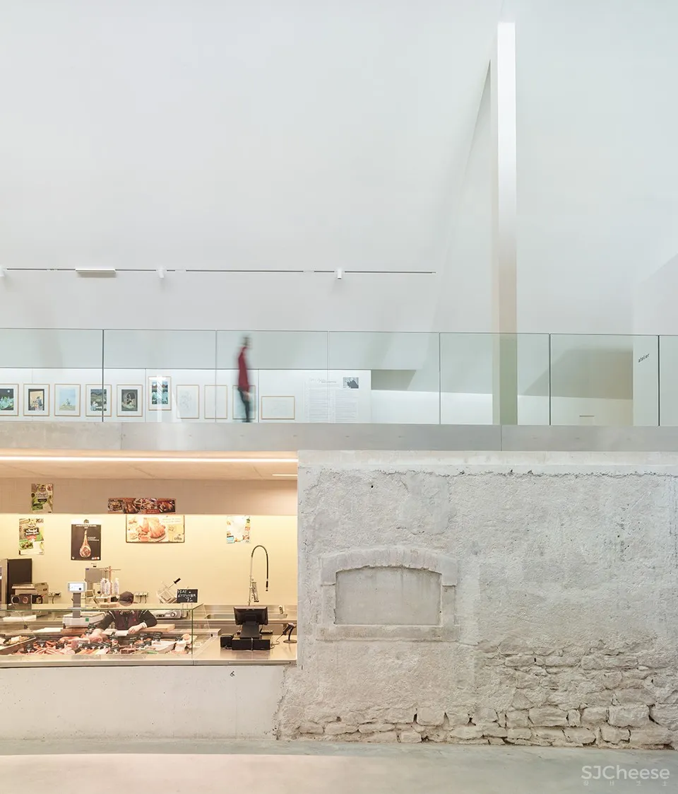 Schiltigheim室内集市和展览空间,法国 / Dominique Coulon & associés 首