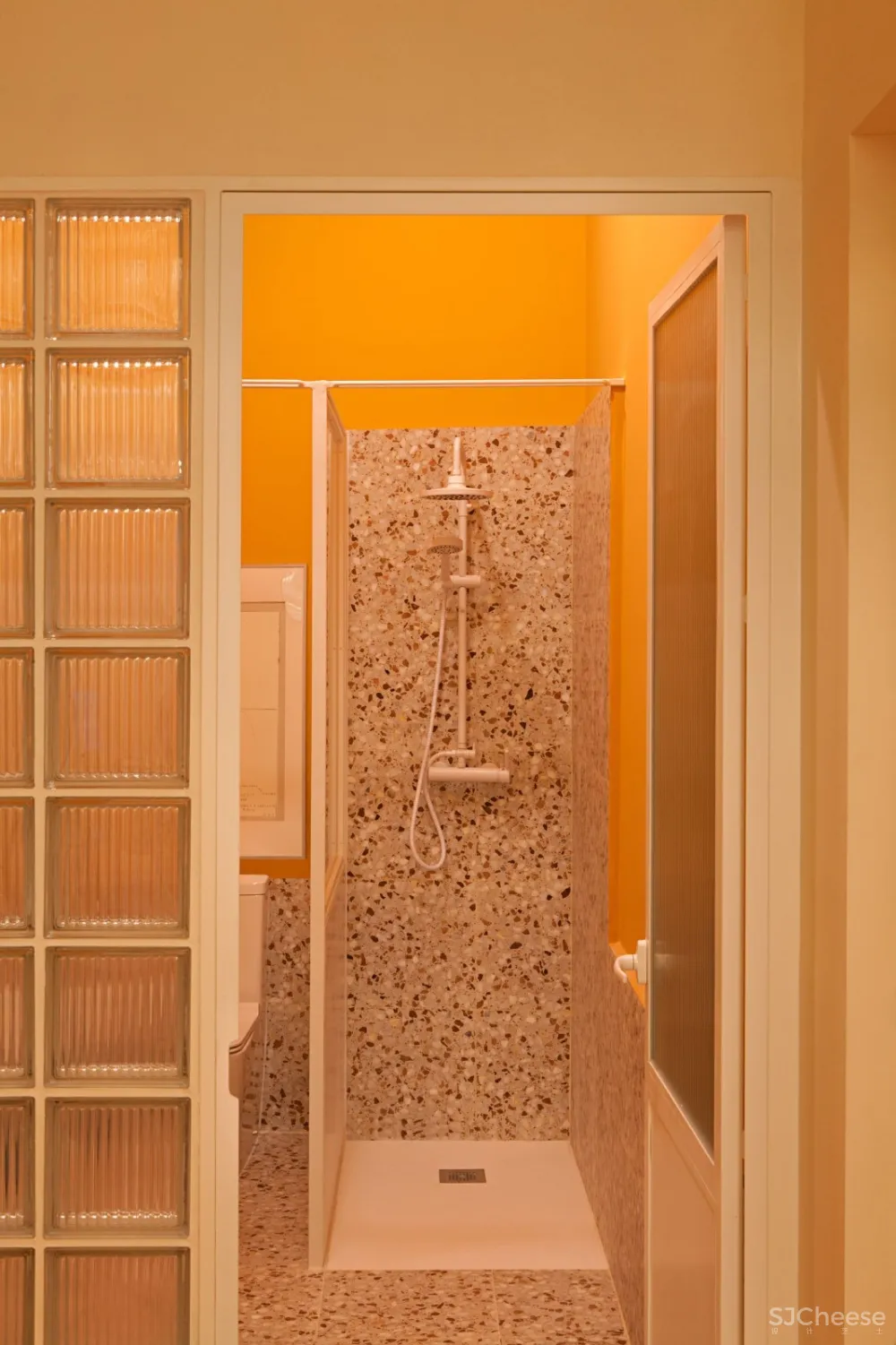 首发 | PLUTARCO EXPERIMENTO:马德里公寓改造办公空间